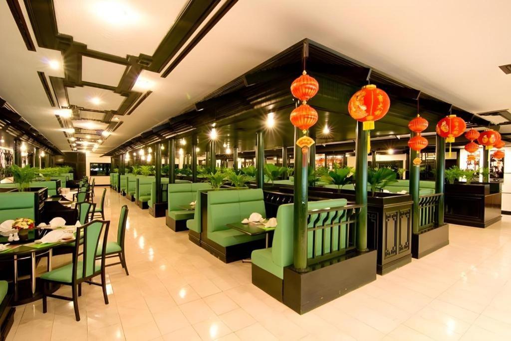 Hotel Ambassador City Jomtien Pattaya - Ocean Wing Na Chom Thian Esterno foto